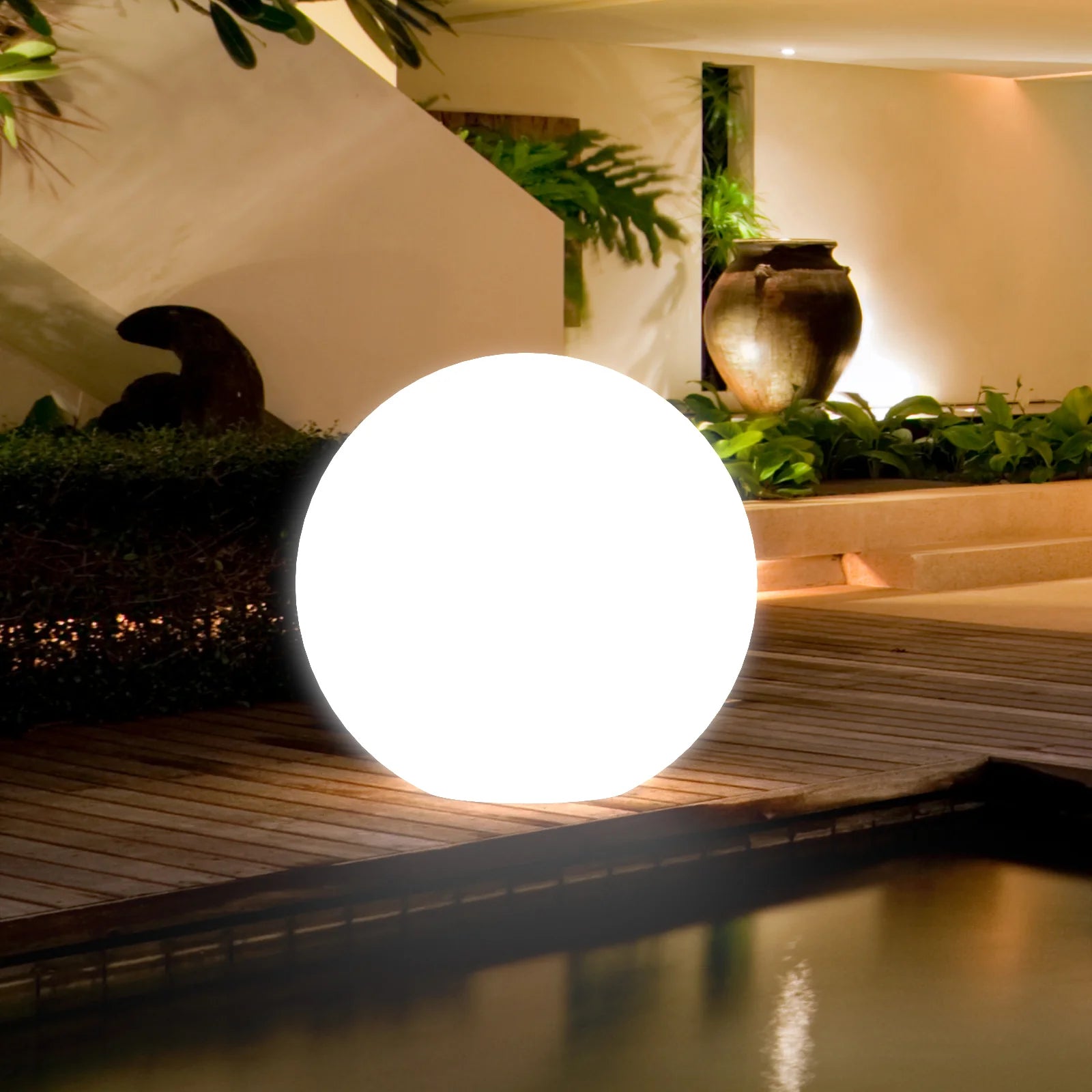 EONE GlowSphere – Luxury Outdoor LED Light