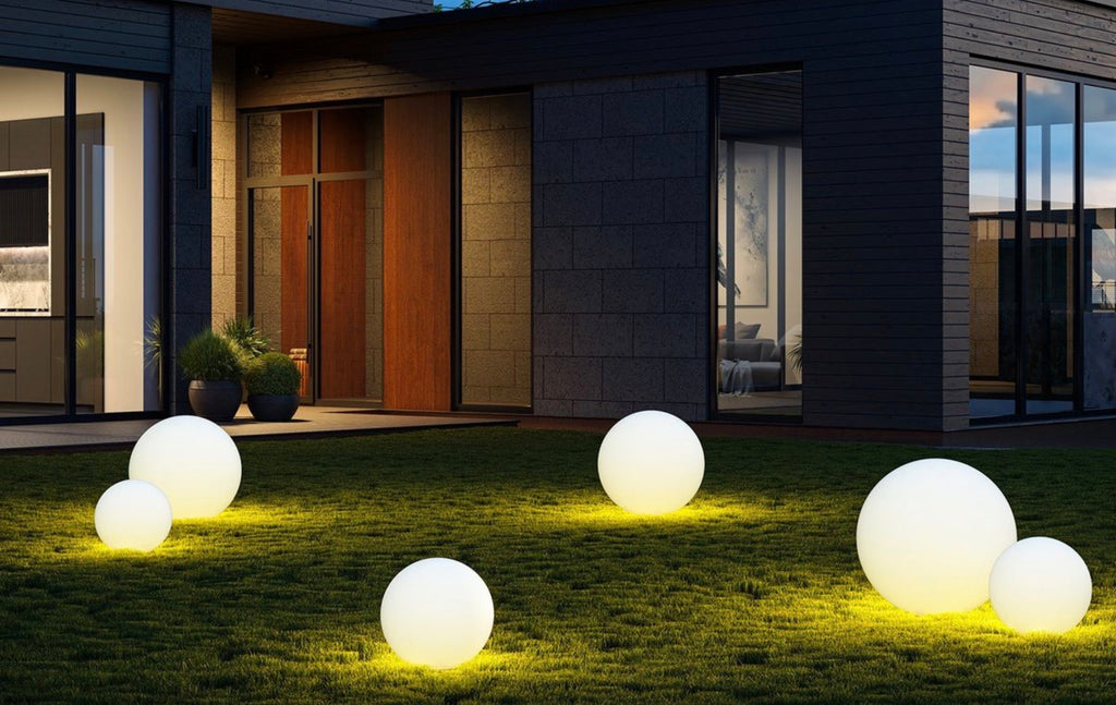 EONE GlowSphere – Luxury Outdoor LED Light